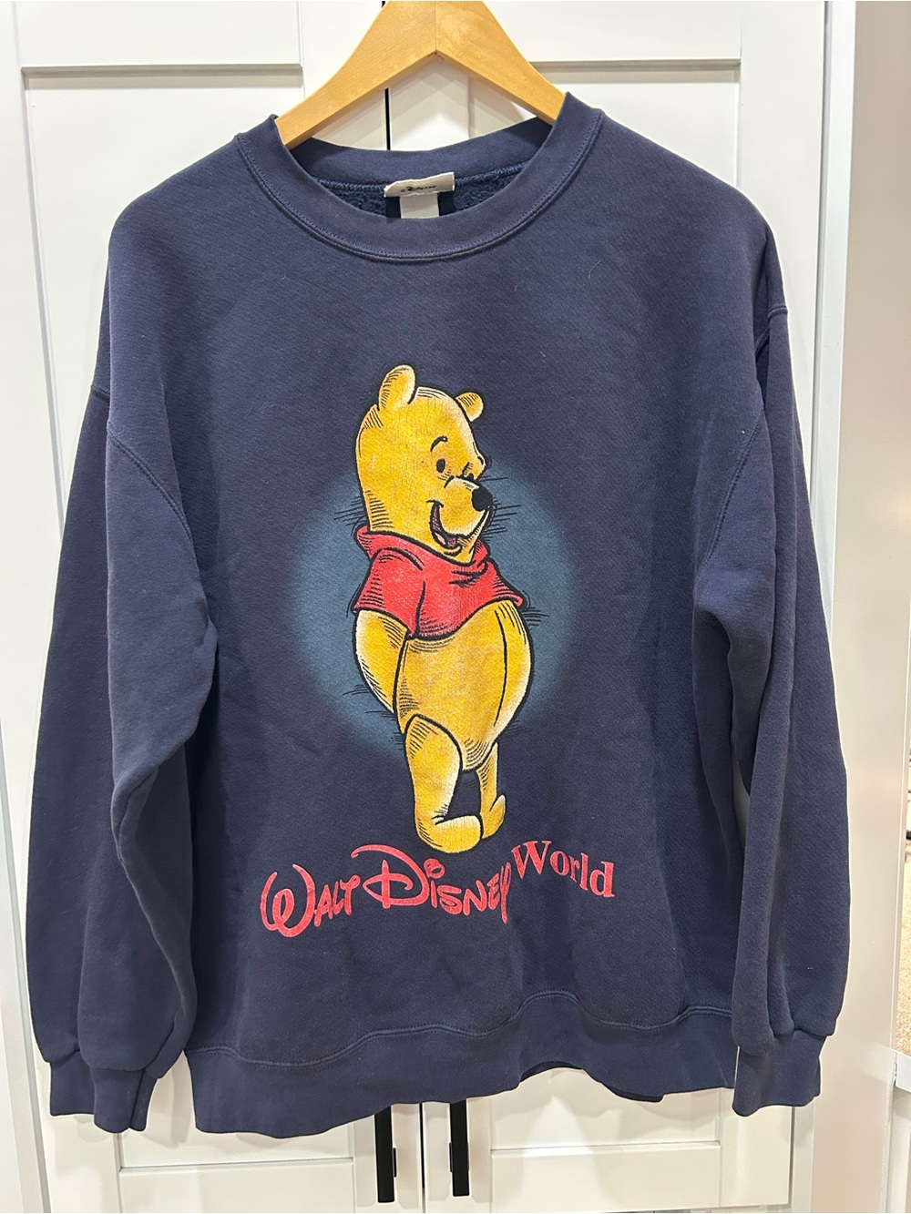Vintage 90s Walt Disney World CL Winnie the Pooh sweatshirt Made in USA